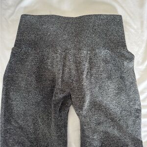 NVGTN Women's Gray High-Rise Bike Shorts